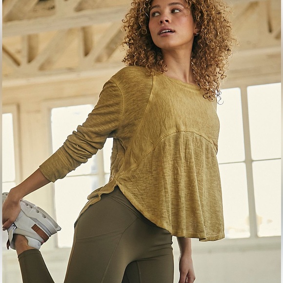 NEW Free People Movement Zenith Tee - Picture 1 of 15